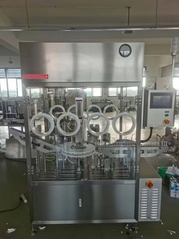 фото Машина для наполнения и укупорки шприцев FX032 от интернет-магазина Метасила