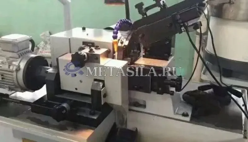 картинка Станок по для производства металлических заклепок от интернет-магазина Метасила