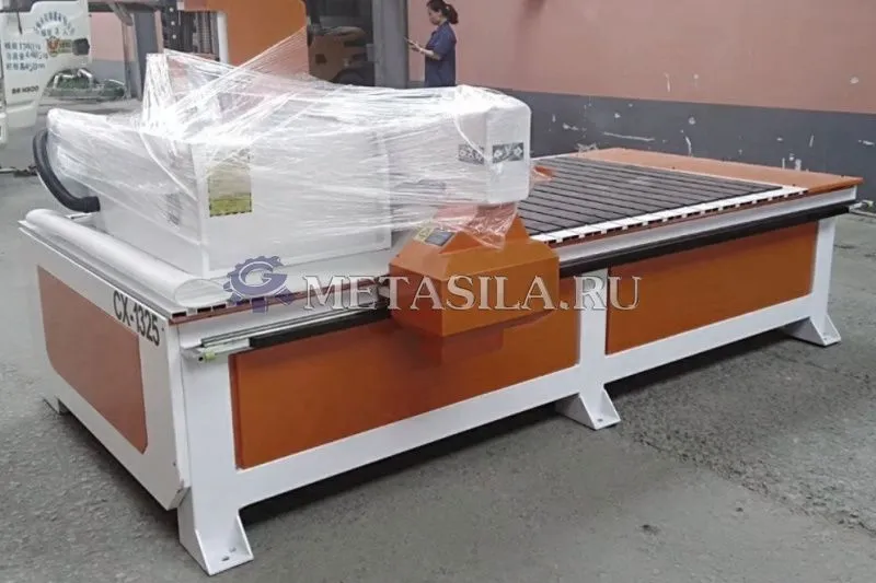 картинка Фрезерный станок по дереву с ЧПУ от интернет-магазина Метасила