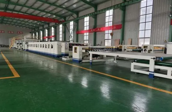 картинка Линия по производству трехслойного гофрированного картона J180T от интернет-магазина Метасила
