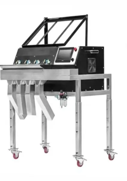 картинка Станок для обрезки клювов у цыплят (дебикирования), модель I3200  от интернет-магазина Метасила
