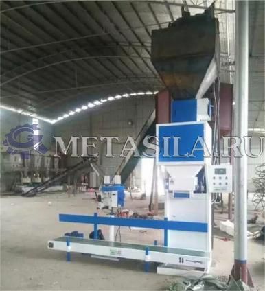 фото Станок для упаковки сыпучих материалов в мешки UP-98  от интернет-магазина Метасила