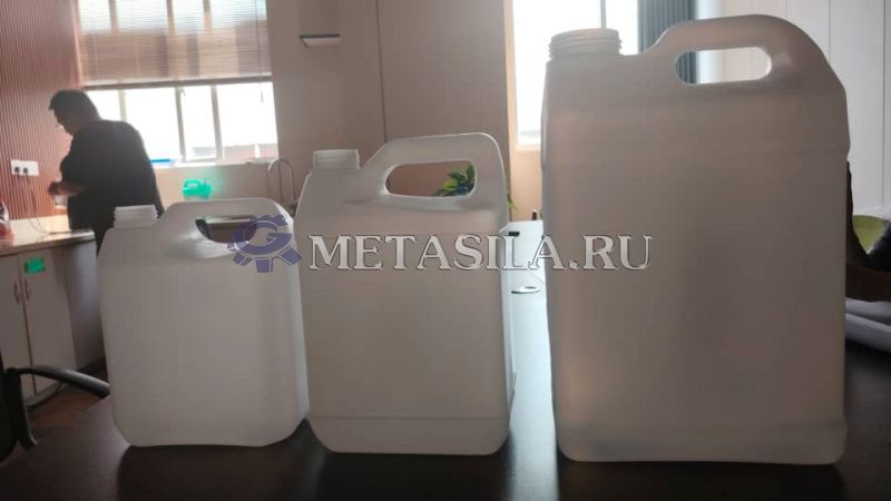 картинка Машина для производства канистр (5л)  от интернет-магазина Метасила