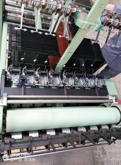 картинка Автоматическая ткацкая машина с плоской иглой от магазина Метасила