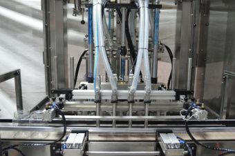 фото Линия для розлива жидкостей AS-03 от магазина Метасила