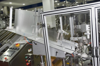 фото Станок для упаковки пастообразных продуктов в тубу (10-140 мл) от магазина Метасила