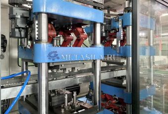 картинка Машина для производства пластиковых контейнеров G-874  от магазина Метасила