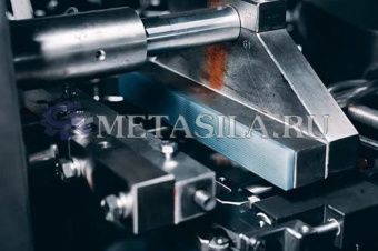 фото Автоматическая ротационная машина для наполнения и запечатывания готовых пакетов от магазина Метасила