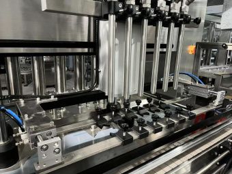 фото Линия фасовки овощного рагу в металлические банки SAP-87 от магазина Метасила