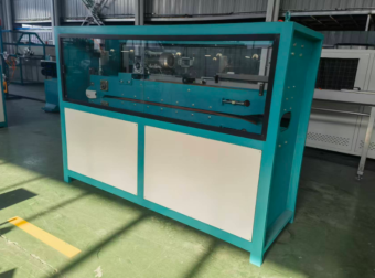 картинка Машина для производства плоских (рукавных) шлангов, модель 3,5 т/сутки от магазина Метасила