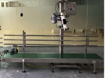 фото Машина для упаковки продукции в мешки  от магазина Метасила
