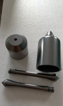 картинка Тигель и шток из изостатического графита по индивидуальным чертежам от магазина Метасила