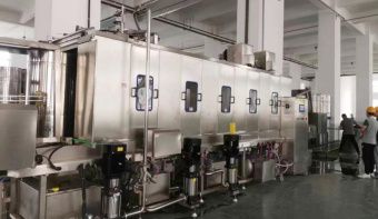 картинка Машина для внешней и внутренней мойки канистр GTY-70 от магазина Метасила