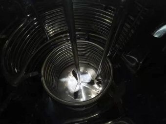 картинка Машина для производства парфюма  от магазина Метасила