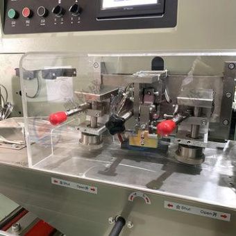 фото Станок для упаковки товаров в пузырчатую пленку (модель G-10)  от магазина Метасила