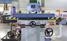 Станок для шлифования поверхностей с магнитным столом, модель 300 -600 мм